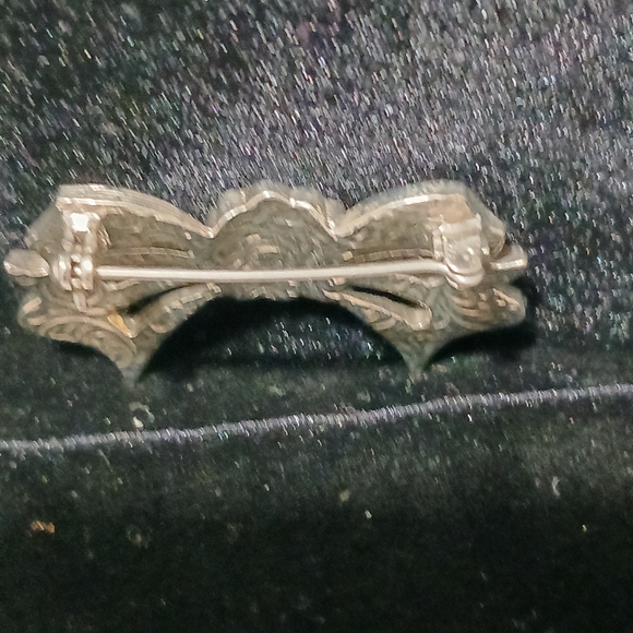 Vintage Marcasite and Pearl Bow Brooch Pin - Picture 5 of 5